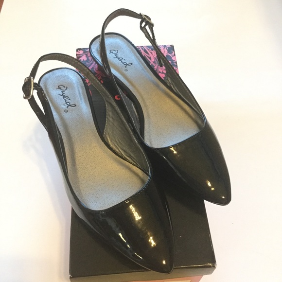 SUPER CUTE FLATS ❤️ - Picture 3 of 5